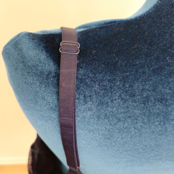 Love & Legend Top 3X Plus Size Blue Sleeveless Adjustable Straps Layered Fabric - Picture 6 of 9